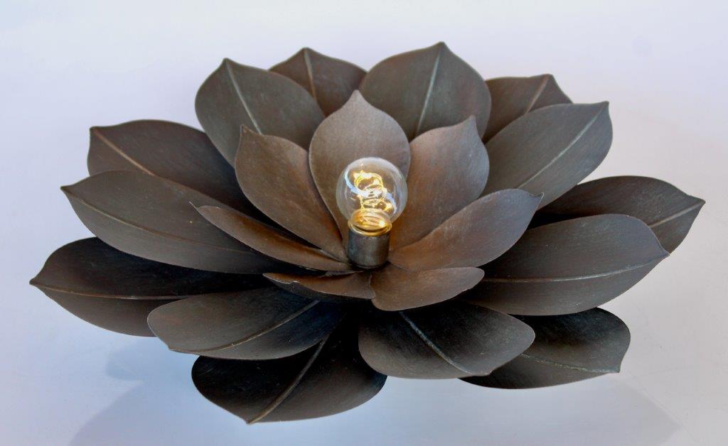 Led Battery Operated Table Or Hanging Metal Flower